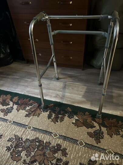 Ходунки для взрослых