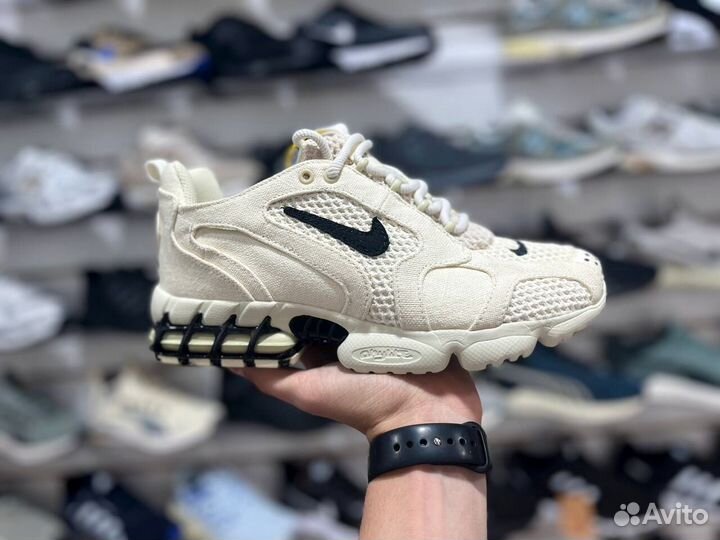 Кроссовки Nike Stussy