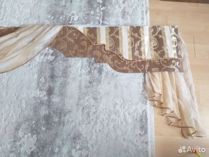 Шторы с ламбрекеном бу