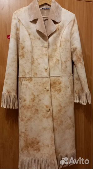Тонкая дубленка 50