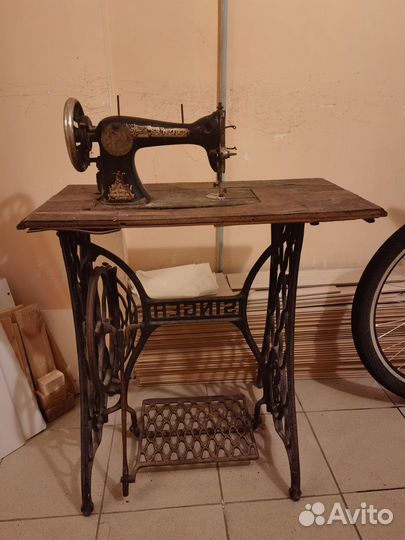 Швейная машина singer