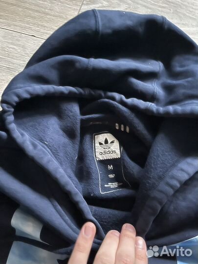 Adidas originals толстовка