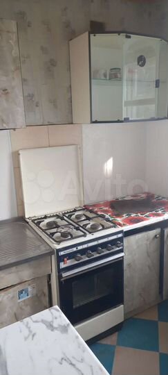 3-к. квартира, 60 м², 3/3 эт.