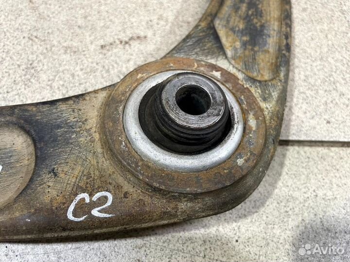 Рычаг передний левый Peugeot 307