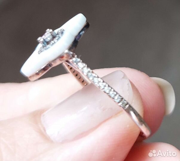 Серебряное кольцо новое