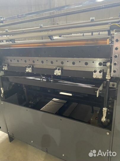 Пакетоделательная машина WHE-900/1 (Гильотина)