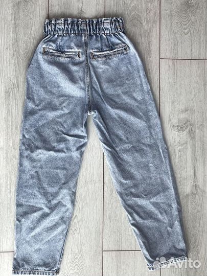 Джинсы Zara