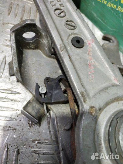 Педаль газа Mercedes-Benz W202 седан