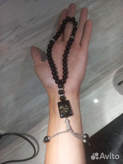 Христианские, мусульманские четки на авто