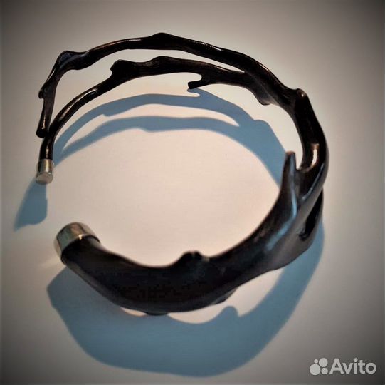 Браслет из цельного черного коралла Куба