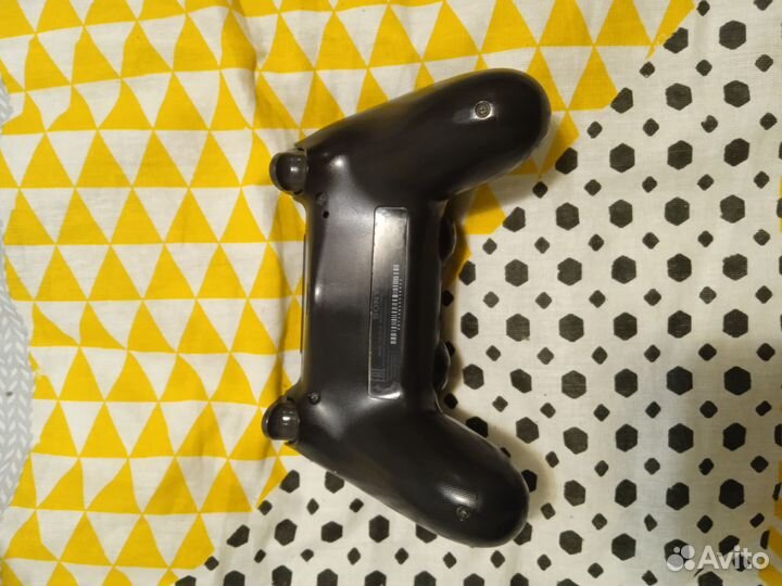 Sony playstation 4 pro 1tb 8 игр + 2 DualShock