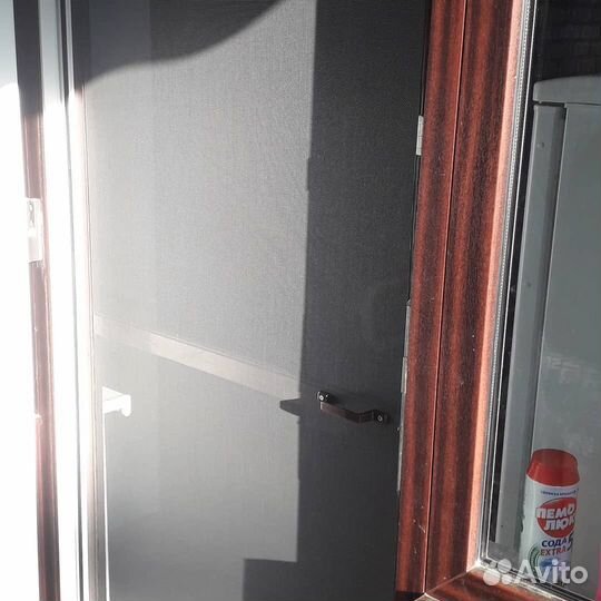 Сетка москитная на двери