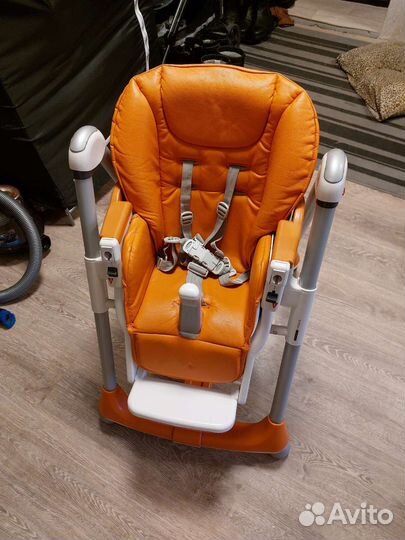 Стул для кормления