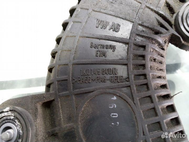 Патрубок охлаждения Volkswagen Passat B7