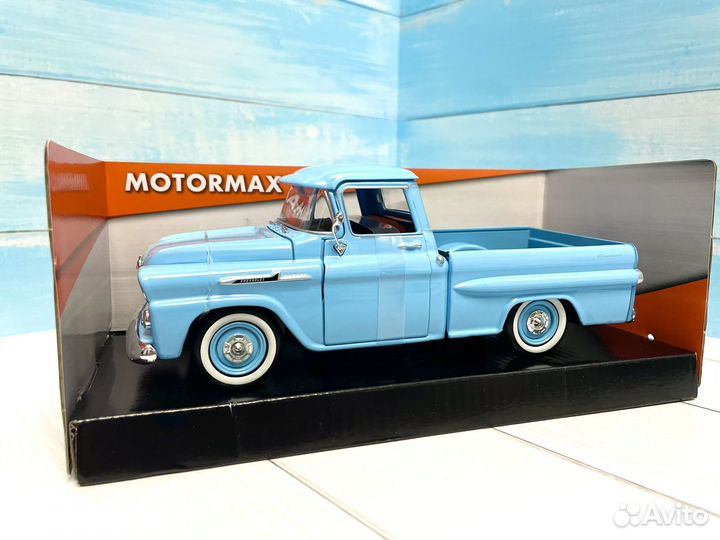 Модель пикапа Chevrolet 3100 1:24