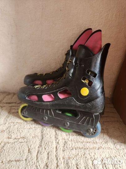 Ролики 40 размер. Роликовые коньки. С коробкой