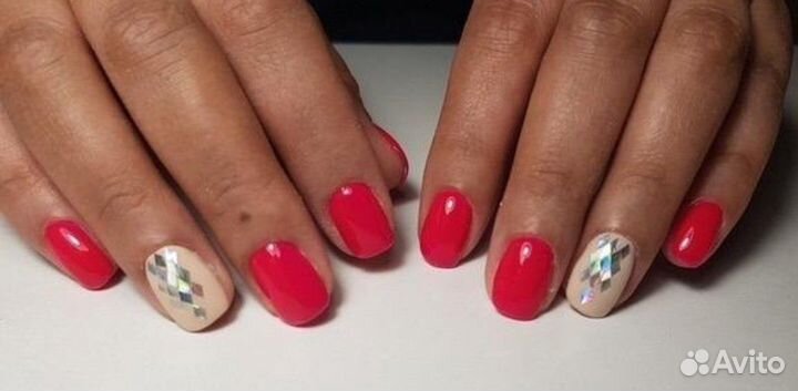 Модель на маникюр+дизайн, брови и шугаринг