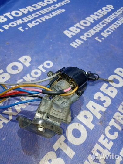 Замок зажигания Ваз Лада 2109 хэтчбек 21083 2006