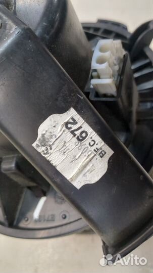 Двигатель отопителя Volkswagen Crafter, 2014