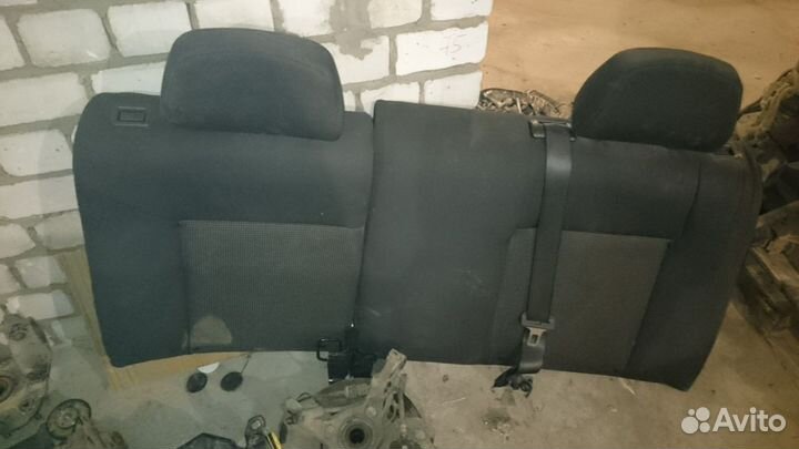 Сиденья на Опель астра Н