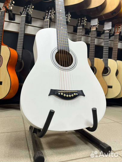 Гитара Акустическая Белая