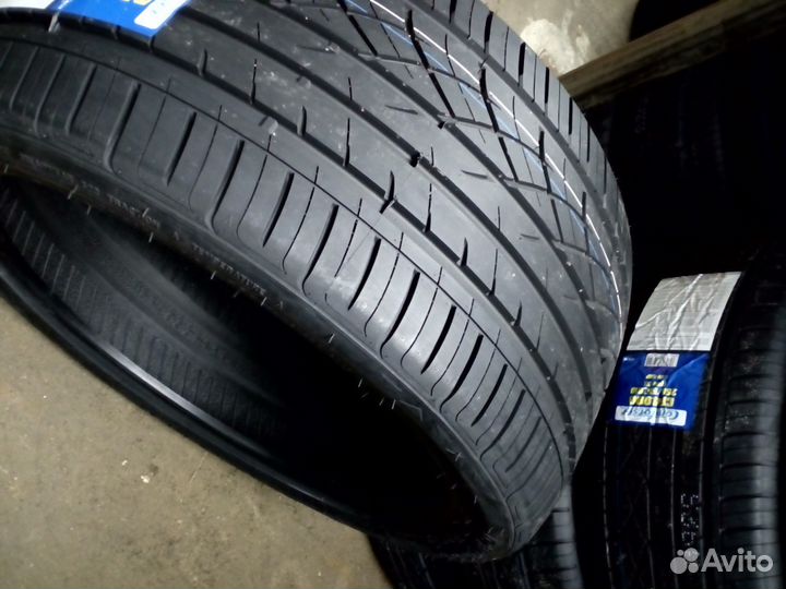 Grenlander IceHawke 1 275/45 R20