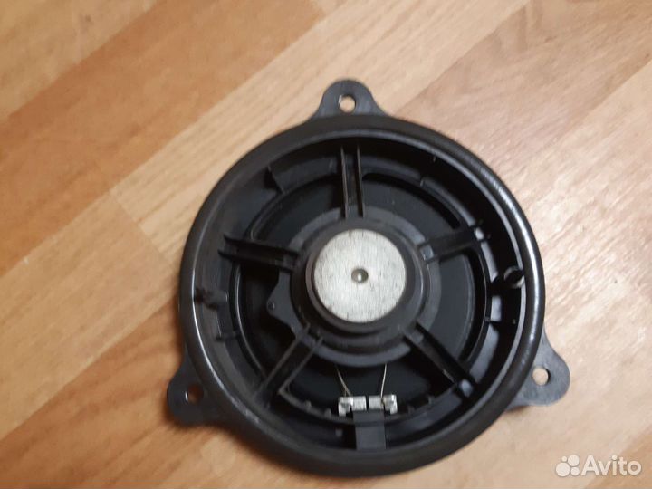 Динамик для nissan juke