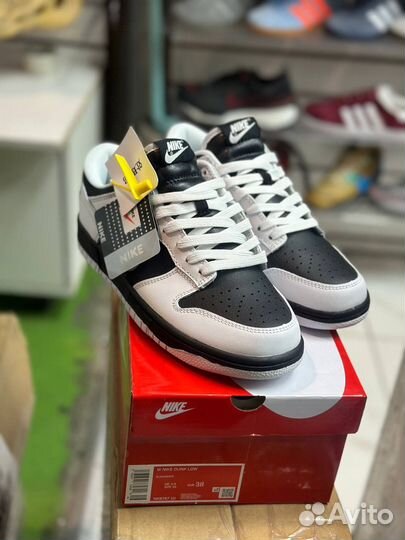 Кроссовки Nike SB Dunk