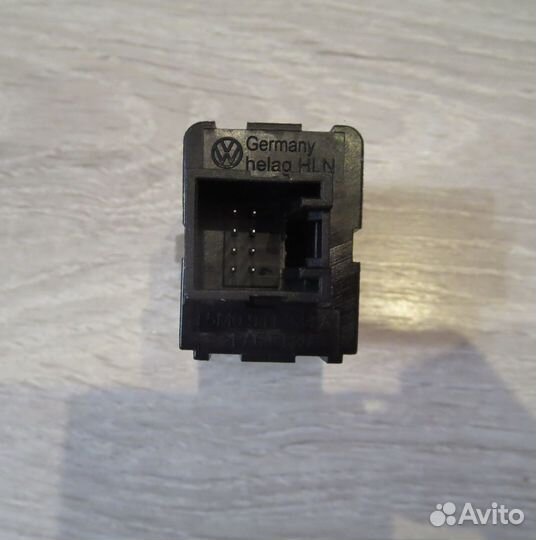 Регулятор яркости подсветки VW Tiguan 5M0941334A