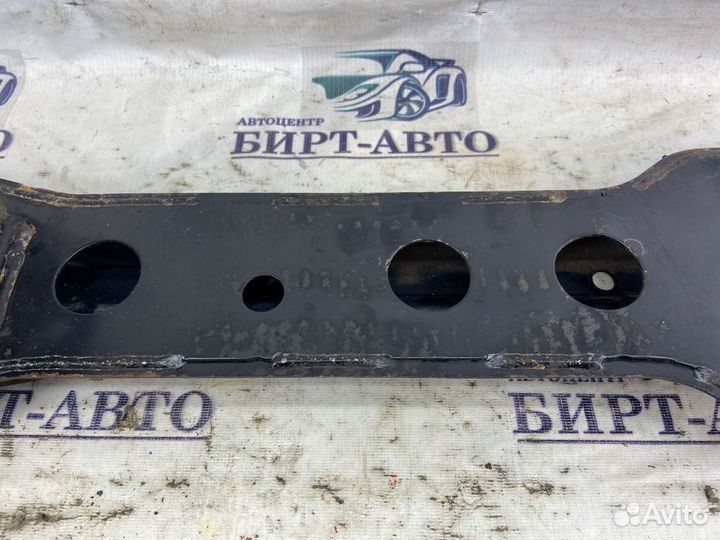 Балка Переднего редуктора Mitsubishi Pajero IV