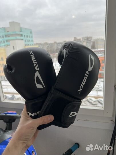 Боксерские перчатки demix 12oz и B BAx