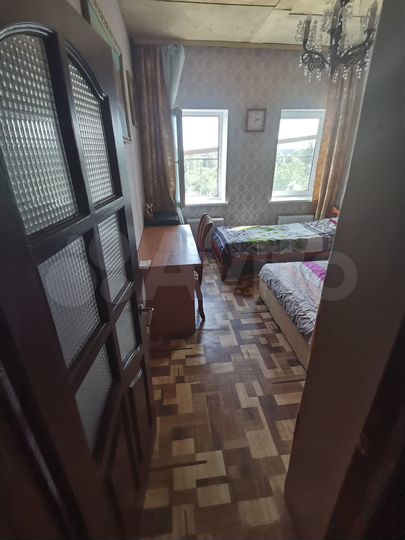 Комната 12 м² в 4-к., 2/2 эт.