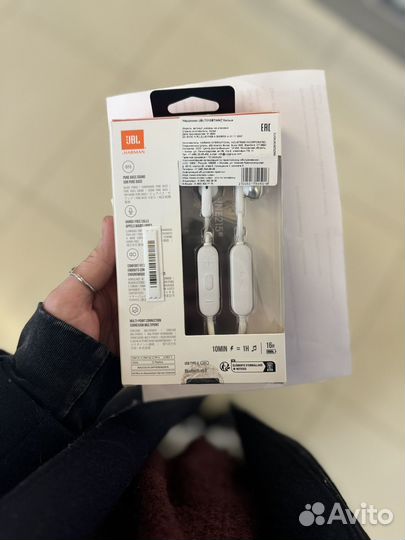 Беспроводные наушники jbl tune 215