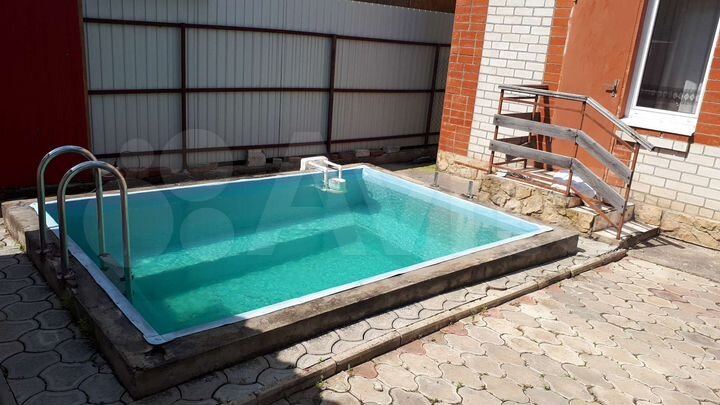 Дом 165 м² на участке 6 сот.