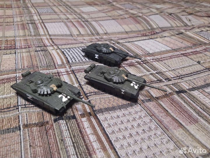 Модели бронетехники 1/100