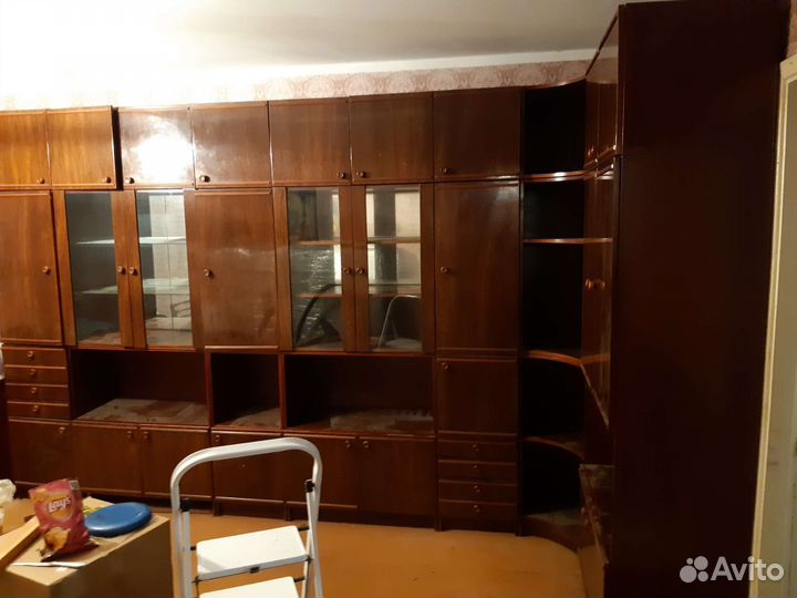 Мебельный гарнитур бу
