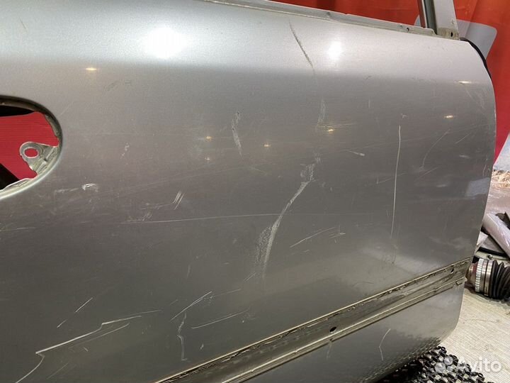 Дверь задняя правая Каризма(Хэтчбек)