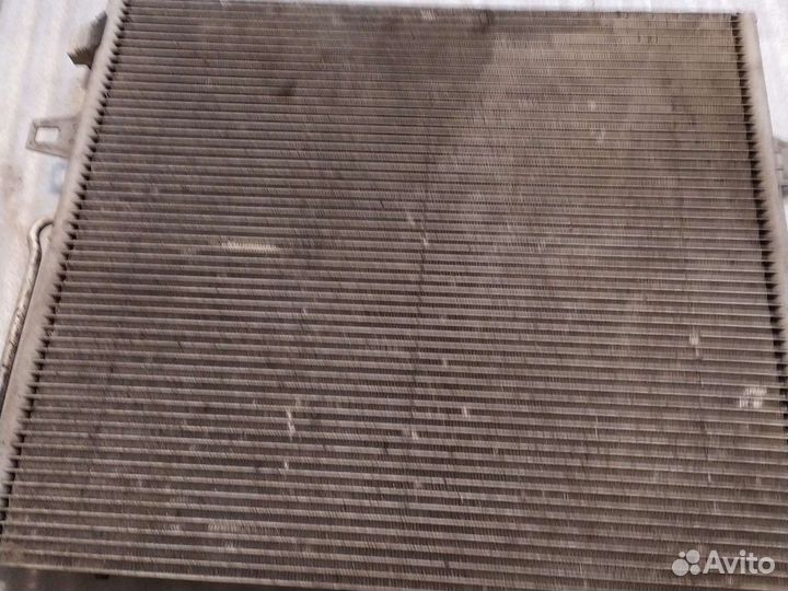 Радиатор кондиционера Мерседес M-Class W164