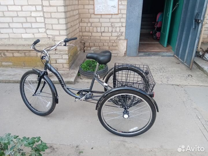 Трехколесный велосипед для взрослых