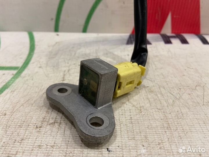 Датчик удара передний Nissan Qashqai J10E HR16DE