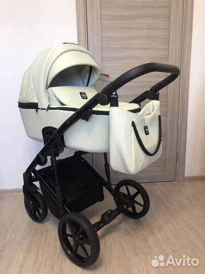 Коляска Adamex Mobi air 2в1 (эко-кожа)