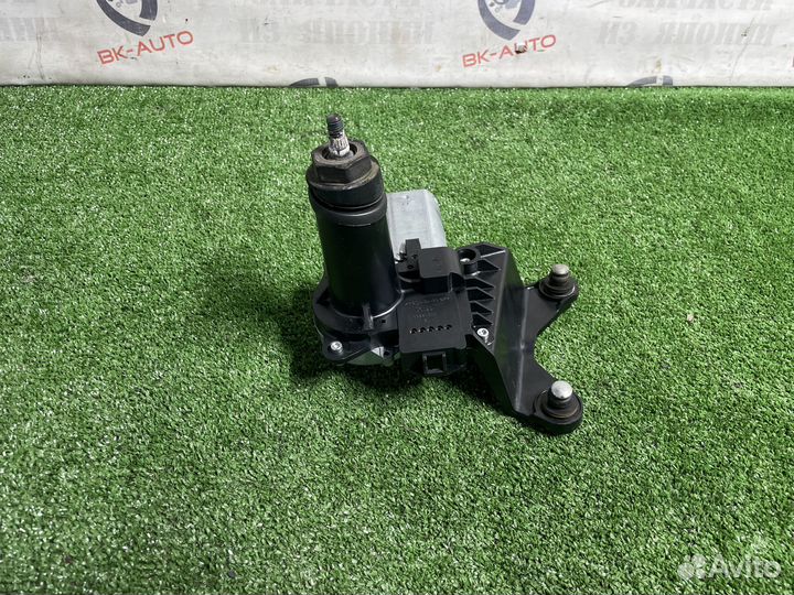 Задний стеклоочиститель в сборе Cadillac Escalade