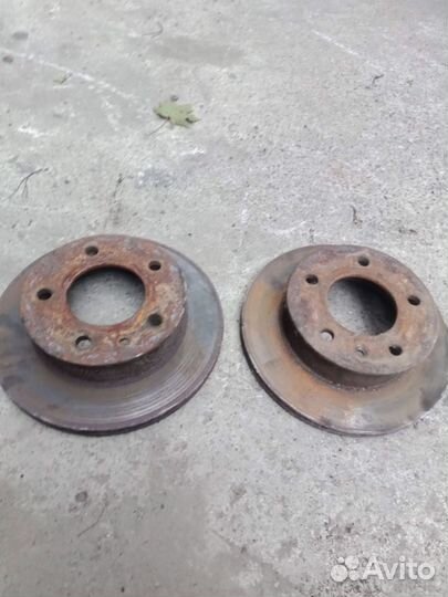 Диски передние Спринтер 99 г.в