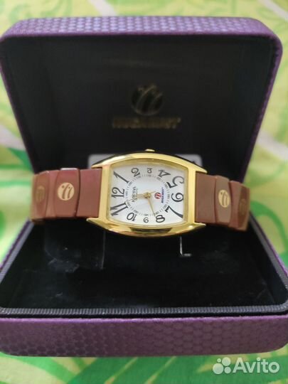 Часы Нуга бест