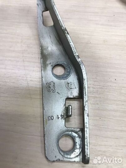 Петли капота Peugeot 206
