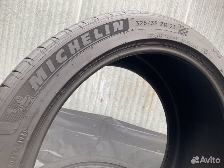 Michelin Pilot Sport 4 S 325/35 R23 и 285/40 R23