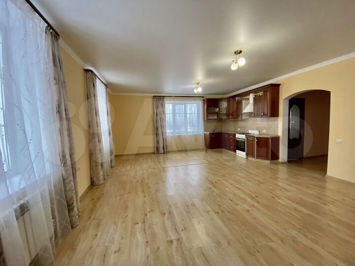 Дом 125 м² на участке 7,3 сот.