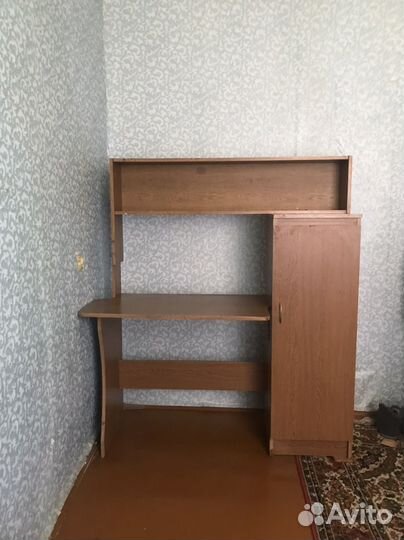 Детский письменный стол