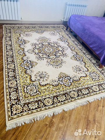 Ковер шерстяной