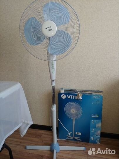 Вентилятор напольный vitek